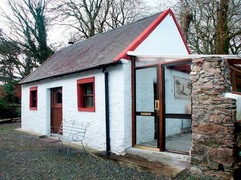 Traditional 18Th Century Converted Stables Wexford Exterior foto